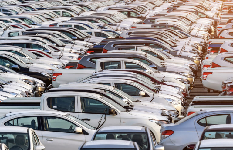 Înmatriculările de autoturisme electrice cresc cu 76% în România, în S1 masini second hand
