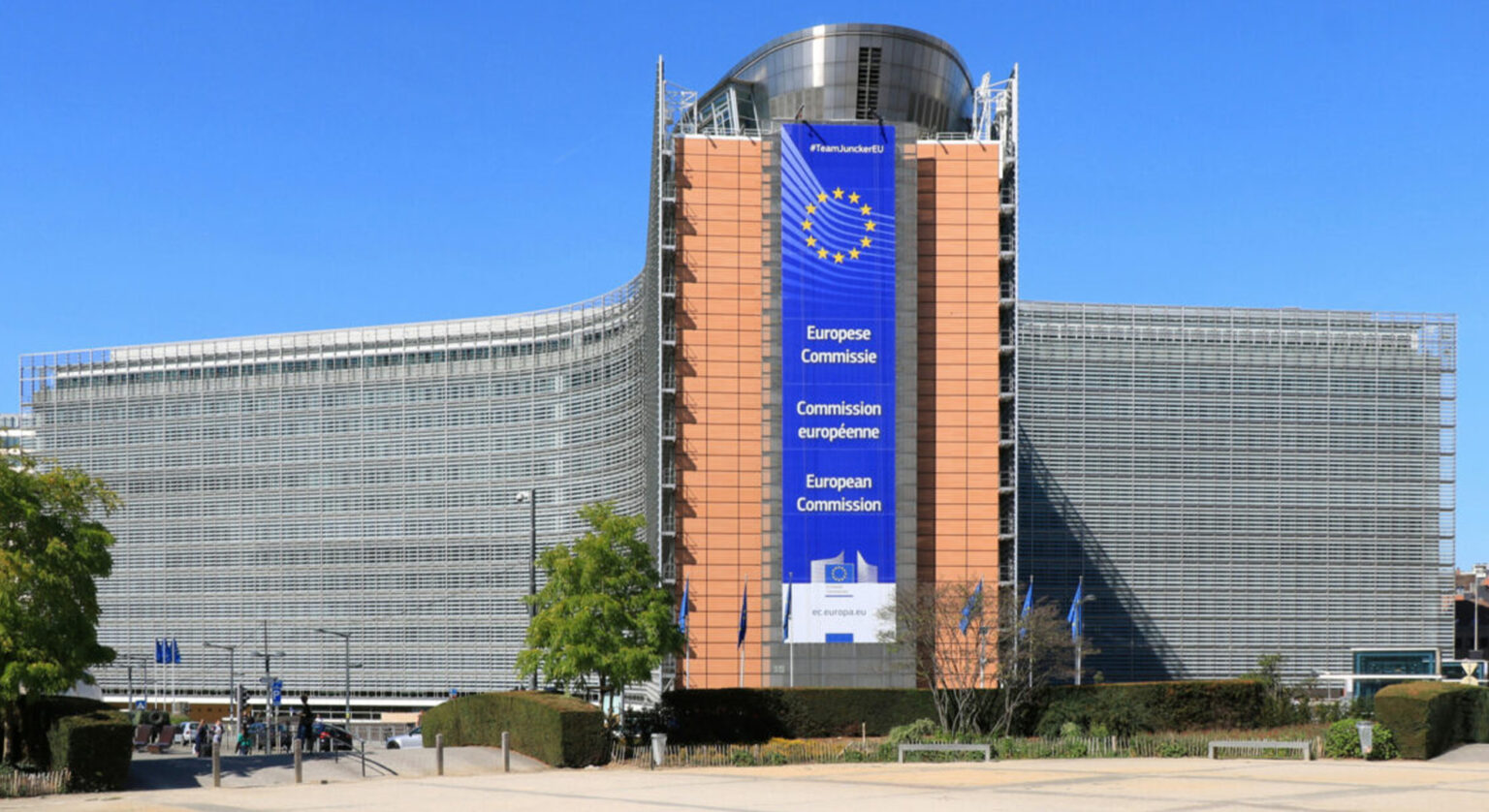 CE deschide o investigație asupra planului de restructurare al CE Oltenia comisia-europeana