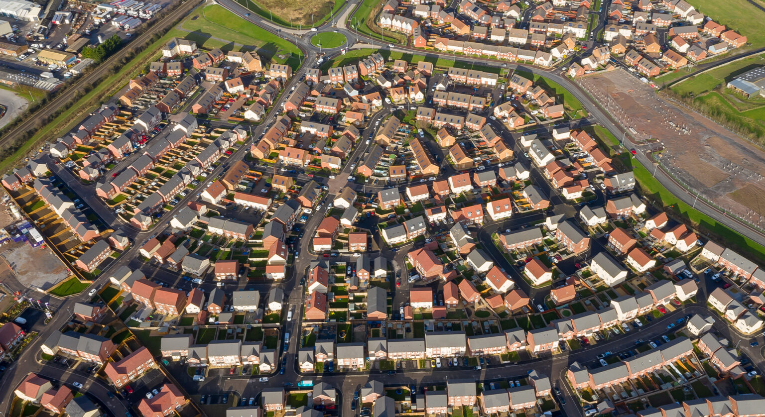 Investițiile imobiliare din Europa Centrală și de Est (CEE) cresc cu 31% în 2025 investitii imobiliare