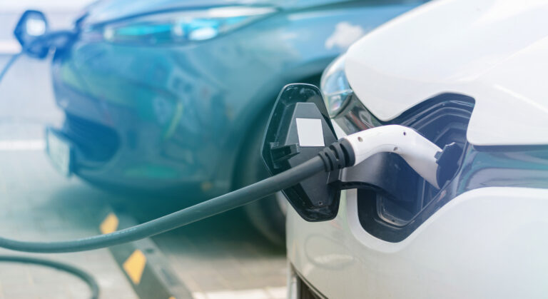 Raport EY–Eurelectric: Electrificarea flotelor poate economisi până la 246 mld. euro până în 2030 electric-car