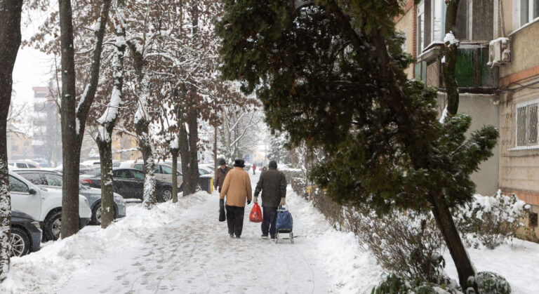 Autoritățile ignoră riscul real ca România să rămână în frig la iarnă