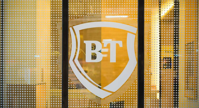 Banca Transilvania și alte patru bănci susțin dezvoltarea MOOV printr-o finanțare de 187 mil. euro