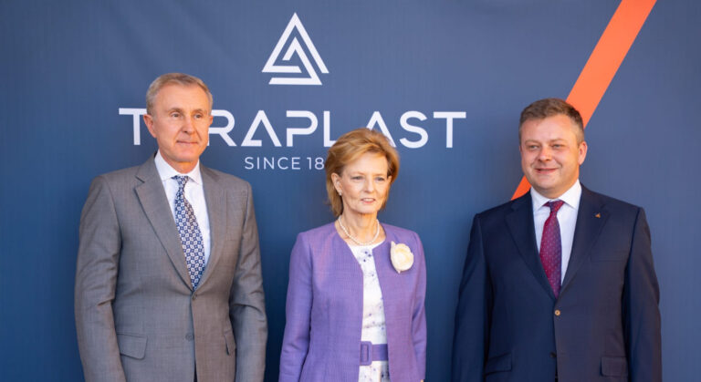 Grupul TeraPlast inaugurează o nouă fabrică de polietilenă în Spania