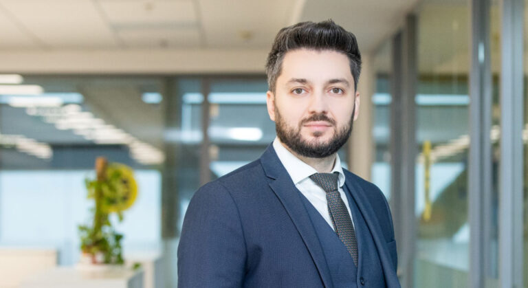 Impozitul minim global: cum funcționează, care sunt termenele ce pun presiune pe marile grupuri și cum transformă acesta funcția fiscală